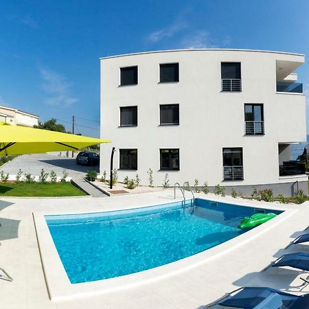Petra'S Place - Sea View Apartment Slatine Exterior foto